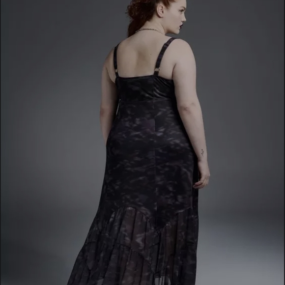 Nightfall Tiered Mesh Maxi Dress - Picture 2 of 2